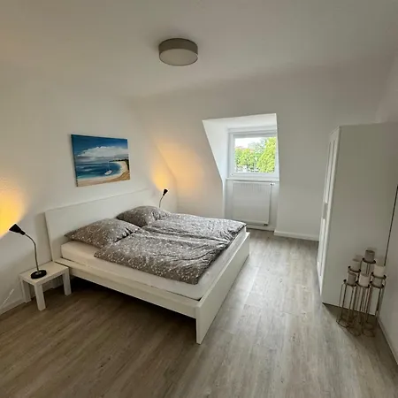 Moderne 2,5-zimmer In Toplage